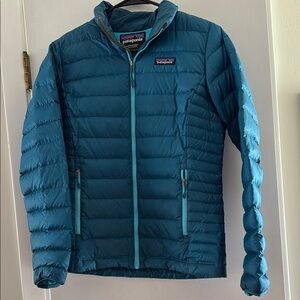 Patagonia Teal Puffer Jacket